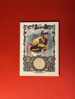2025 Topps Allen & Ginter Relic Dave Winfield #AGR-DW Game used Bat
