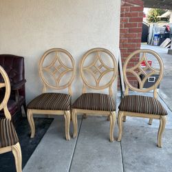 Free Chairs