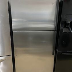 Refrigerator Whirlpool Top And Bottom 
