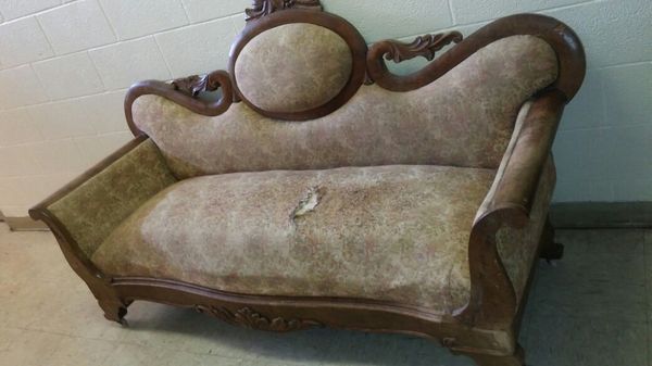 Antique Victorian Sofa For Upholstery In Norfolk Va Antique Victorian Sofa For Upholstery In Norfolk Va Offerup