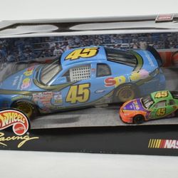 1998 Hot Wheels NASCAR No. 45 "Spree" Diecast Vehicle Set
