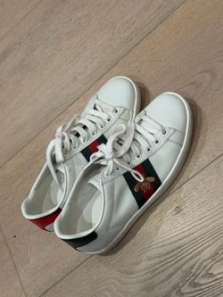 Women’s Gucci, shoes, size 6