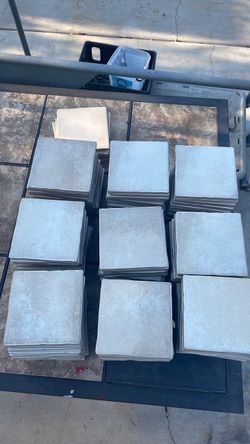 Small 6x6 Porcelain Tile (140 pieces)