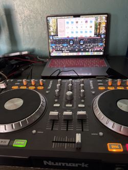 Usb con musica de la que pida..dj..320 Y Videos  Y Karaoke
