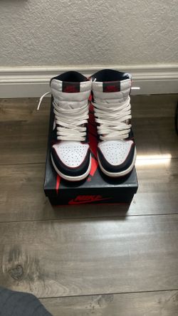 Jordan 1 Bloodline Size 6y