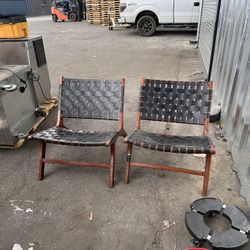 Barstools/Lawn Chairs