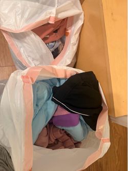 Free Kids clothes 5-7 age