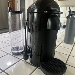 Nespresso Vertuo machine + Frother
