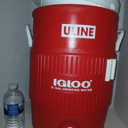 5 Gallon Igloo Water Cooler 