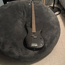 Yamaha Bass Guitar 
