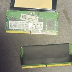 2X 8GB DDR5 Laptop RAM Sticks