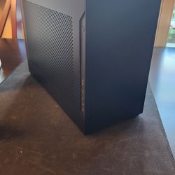 Lian Li A4-H2O Mini ITX Computer Case