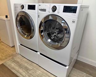 LG Front Load Washer & Dryer with Pedestals
