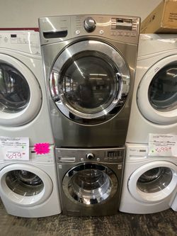 LG Washer and Dryer Set
