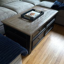 Edmore Coffee Table with Storage by Canora Grey