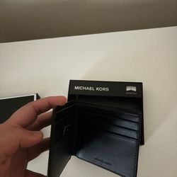 Michael Kors Billfold Men’s Wallet