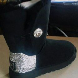 NEW IN BOX WOMEN'S BLACK GENUINE LEATHER FUR BAILEY BUTTON BLING UGG AUSTRALIA BOOTS GENUINE AUTHENTIC SWAROVSKI CRYSTAL