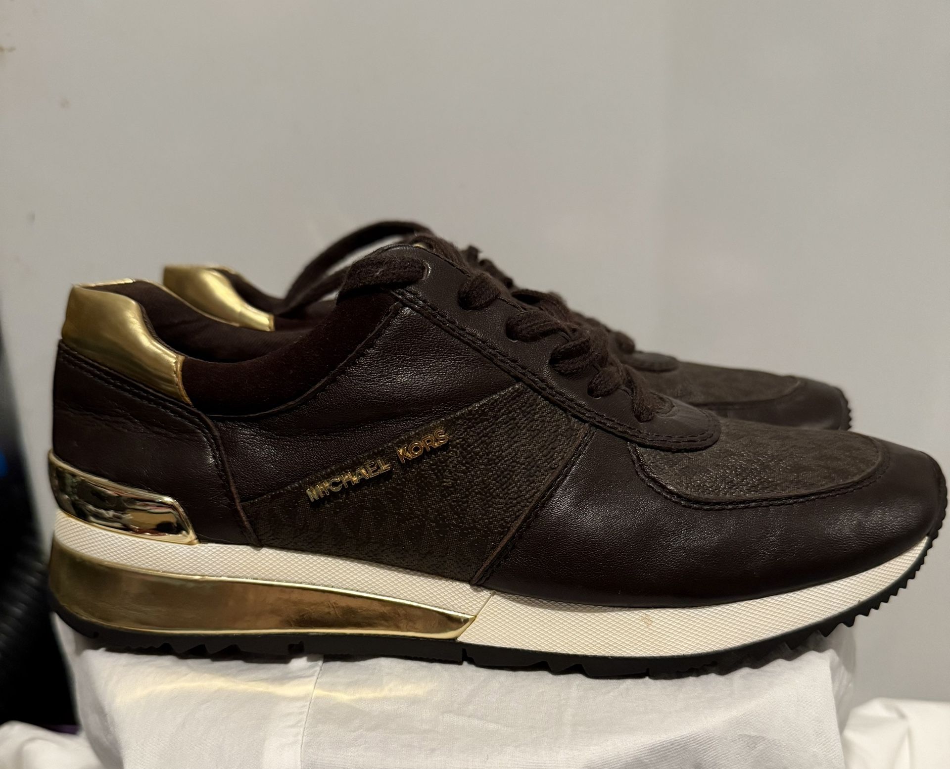 Michael Kors Shoes Size 7.5 New Without Box