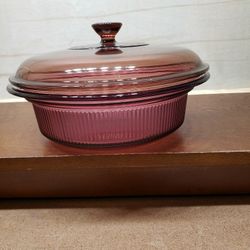 Corning Visions Cranberry Lidded Bowl 1- Quart