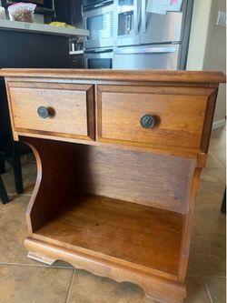 Mesita con cajón