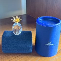 Swarovski Crystal Pineapple figurine
