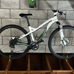 Ladies Specialized Mountain Bike