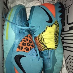 Nike Kyrie 6 Oracle Aquas 