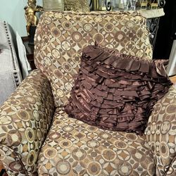 Comfy Recliner Chair With Willow 