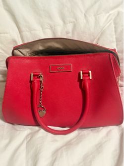 $30 - DKNY Large Purse