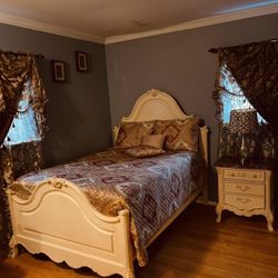 Bedroom Set (Full Size)