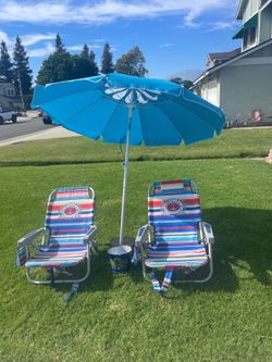 Tommy Bahamas beach chairs