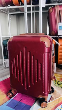 NEW 20” Burgundy Carry-On – $30 FIRM | Trusted Seller ⭐ 1,000+ Positive Reviews 📍 South Durango & 215 — near IKEA 🧳 Hardshell • Spinner wheels • Te