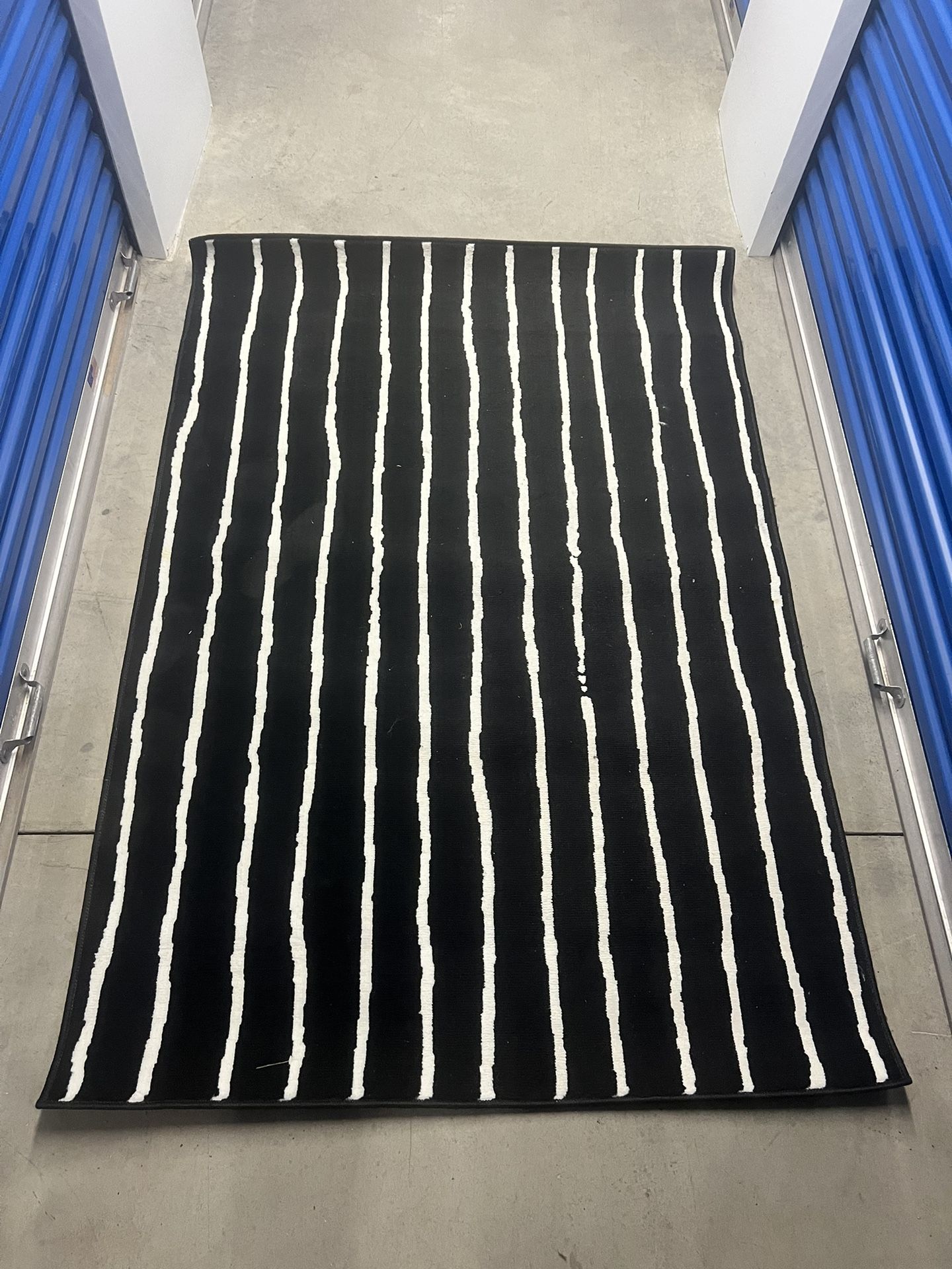 5x7 Ikea Gorlose Rug
