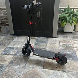 ix-3 iscooter 25 mph 28 mile range