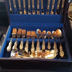 Silverware Set Of 78 Gold Plated International 