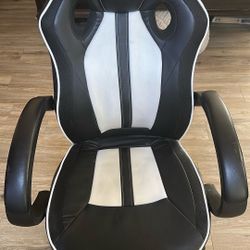 Computer Chair Good Condition 