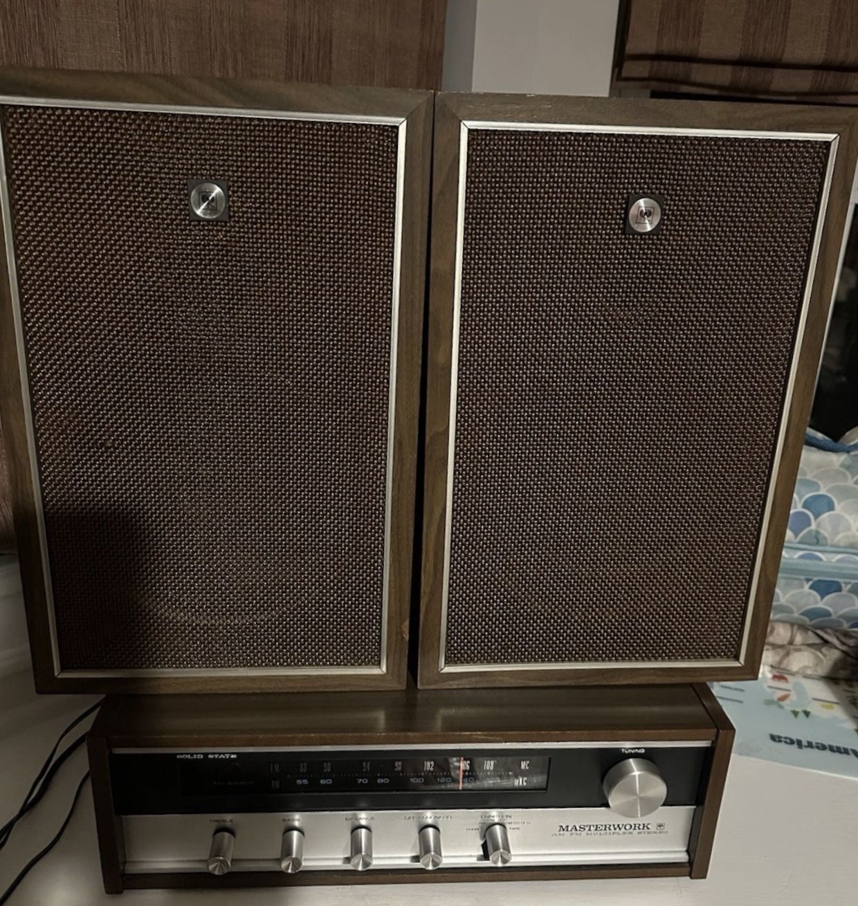 Vintage Masterwork M-4800 AM/FM Multiplex Stereo W/ Masterwork M-500 Speakers.