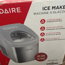 ICE MAKER