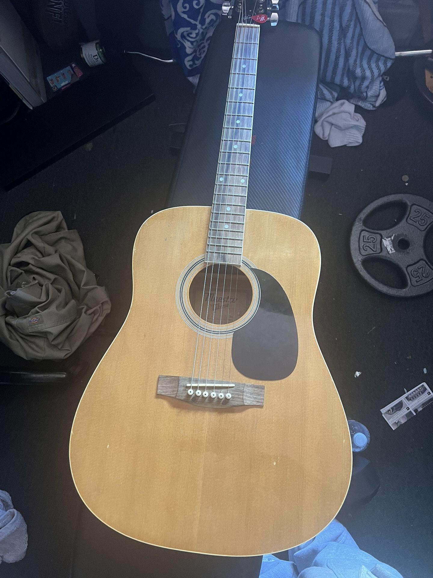 Gibson Acoustic Guitar