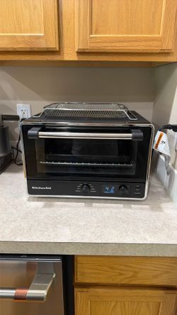 Air fryer toaster oven by KitchenAid