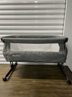 Mika micky bedside sleeper