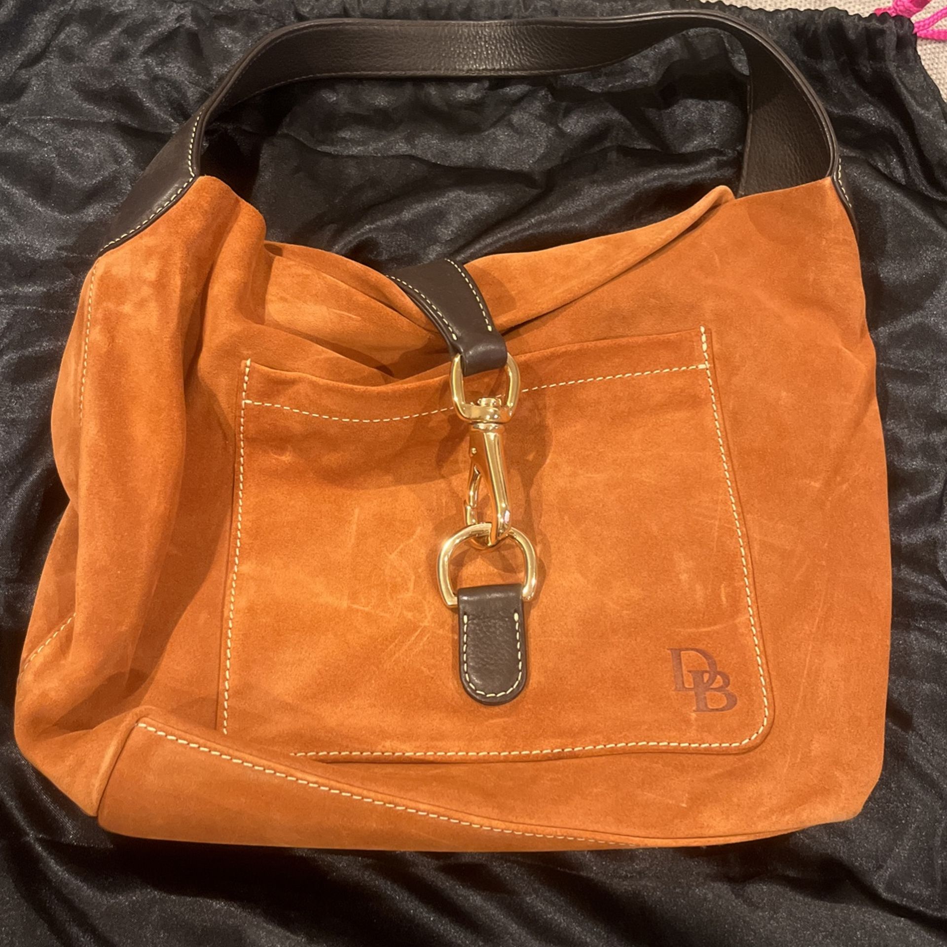 Dooney & Bourke