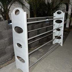 Shoe Rack with 4 Rows