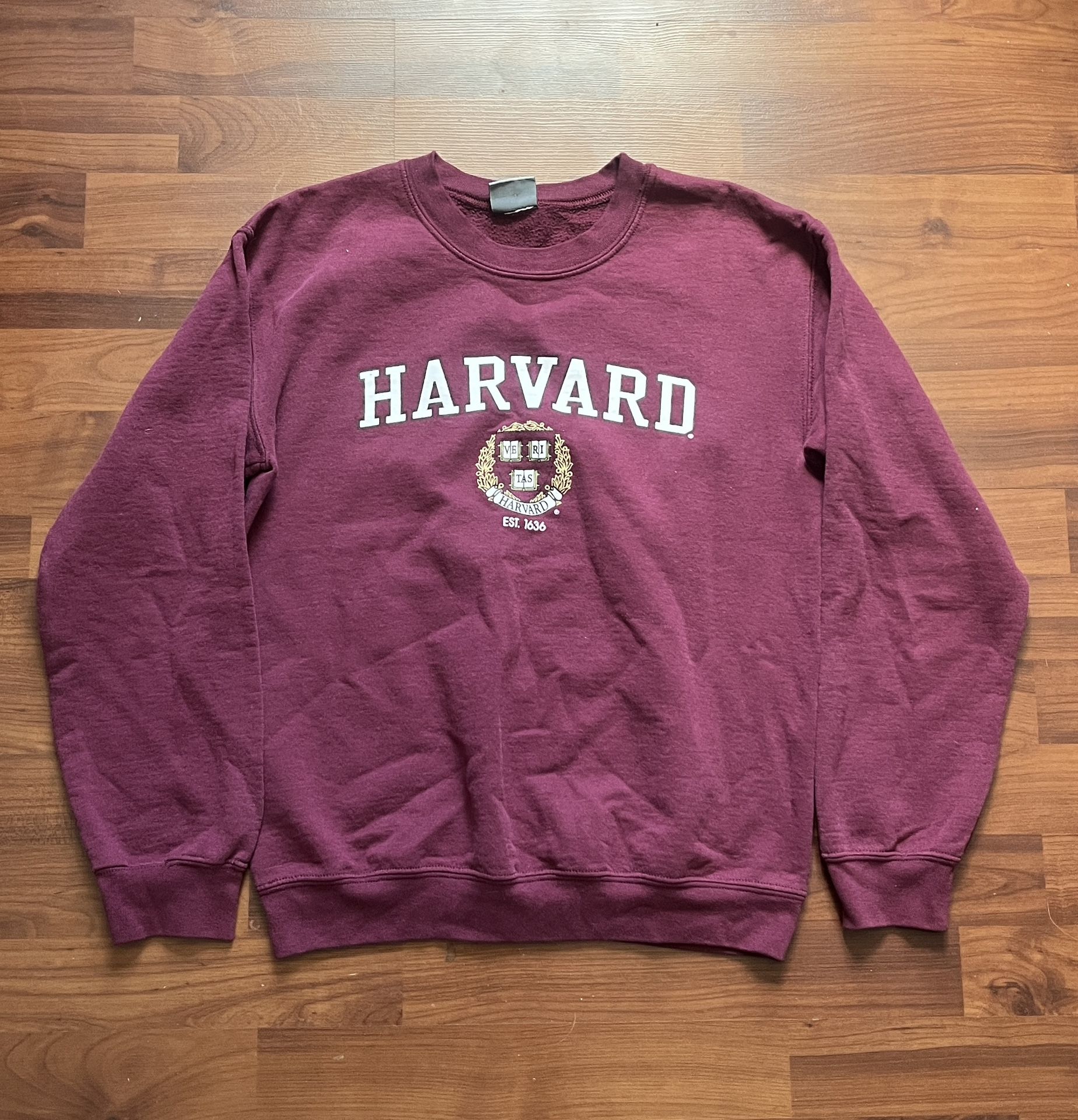 Men’s Harvard Crew Neck