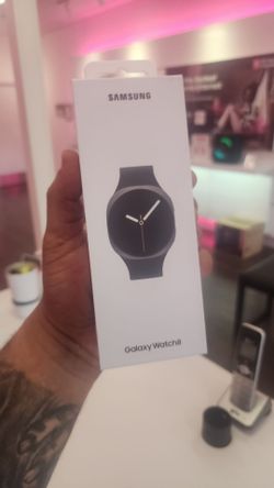 Brand New Samsung Galaxy Watch 8, (44mm)