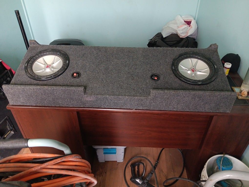 Kicker 10" En Cajón Para Chevy 2000 2006
