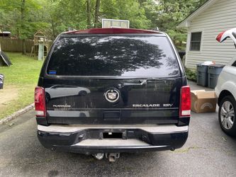 Parts For  2004 Cadillac Escalade 