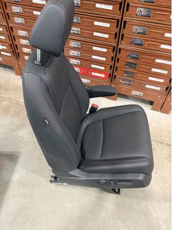 2024 Honda Odyssey passenger seat