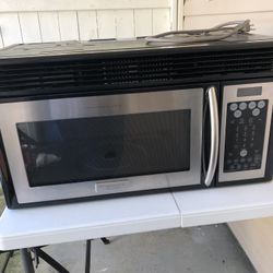 Frigidaire Microwave Oven