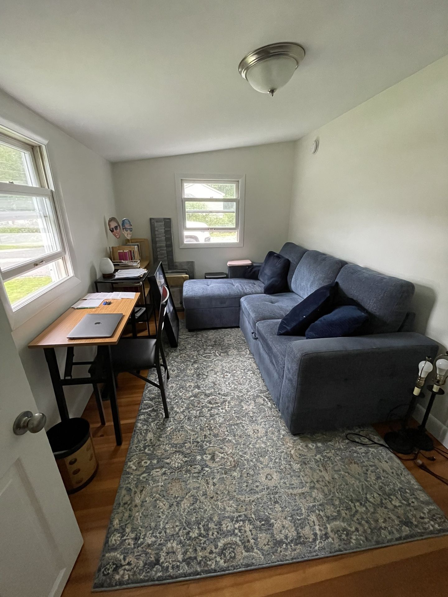 Queen Size Day Bed/ Sleeper Sofa Couch With Lounger